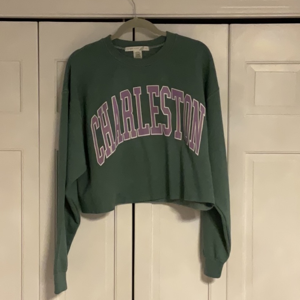 Altar’d State cropped Charleston sweat shirt. New with tag.